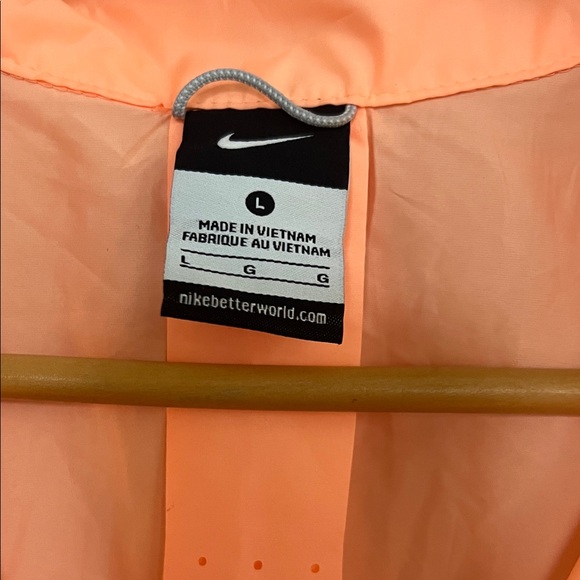 Nike Gradient/Ombre Coral/Orange/ Pink Athletic Vest 100% Polyester - Picture 2 of 6